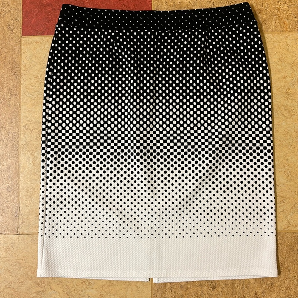 Pencil skirt